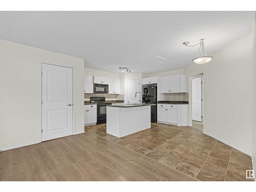 #73 604 62 St Sw, Edmonton, AB - Indoor Photo Showing Kitchen