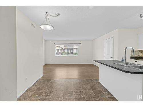 #73 604 62 St Sw, Edmonton, AB - Indoor Photo Showing Kitchen With Double Sink