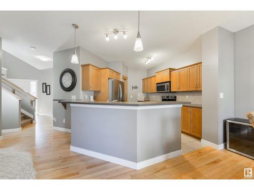 21906 94A Av Nw, Edmonton, AB - Indoor Photo Showing Kitchen With Upgraded Kitchen