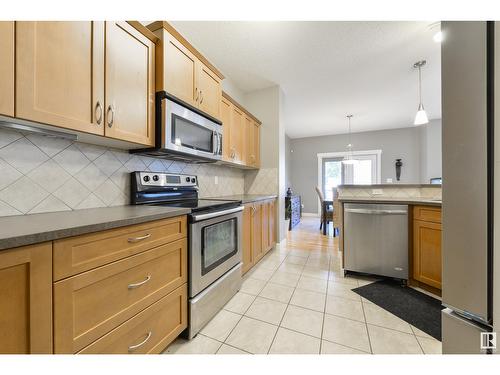 21906 94A Av Nw, Edmonton, AB - Indoor Photo Showing Kitchen With Stainless Steel Kitchen