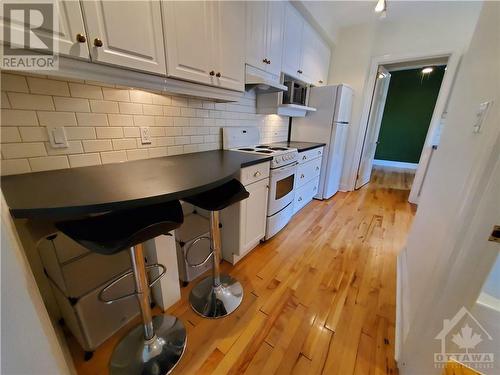 469 Wilbrod Street Unit#1, Ottawa, ON - Indoor Photo Showing Kitchen