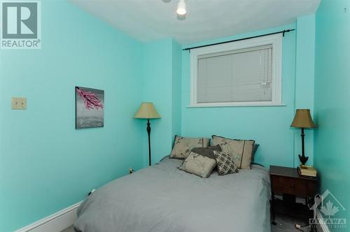 Unit2-Den - 219 Arlington Avenue, Ottawa, ON - Indoor Photo Showing Bedroom