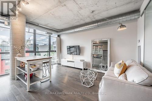 502 - 533 Richmond Street W, Toronto, ON - Indoor