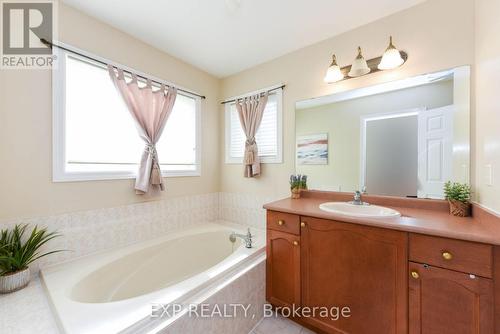 93 Nathaniel Crescent, Brampton, ON - Indoor Photo Showing Bathroom