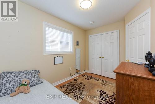 93 Nathaniel Crescent, Brampton, ON - Indoor Photo Showing Bedroom