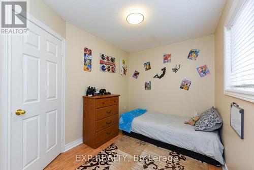 93 Nathaniel Crescent, Brampton, ON - Indoor Photo Showing Bedroom