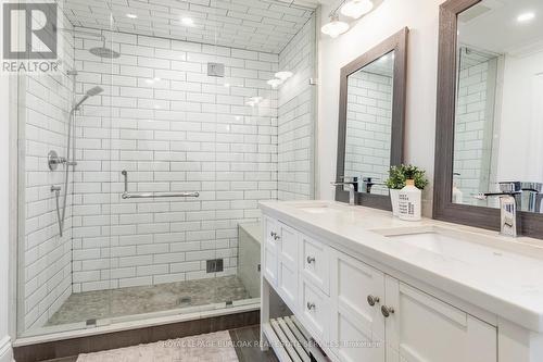 1506 6Th Con Road W, Hamilton, ON - Indoor Photo Showing Bathroom