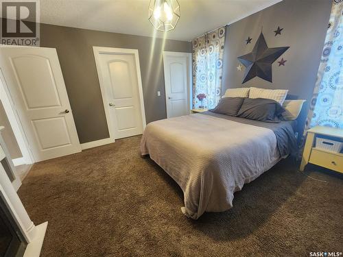 Schenher Acreage, Weyburn Rm No. 67, SK - Indoor Photo Showing Bedroom