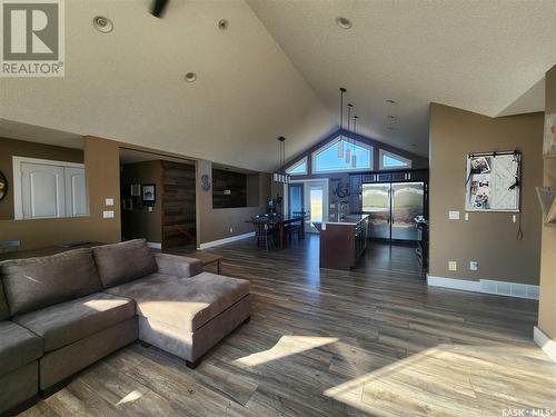 Schenher Acreage, Weyburn Rm No. 67, SK - Indoor Photo Showing Living Room