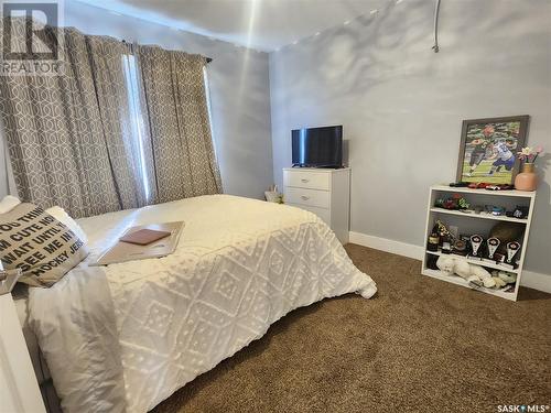 Schenher Acreage, Weyburn Rm No. 67, SK - Indoor Photo Showing Bedroom