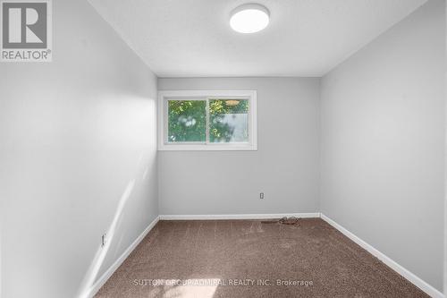 29 Roman Crescent, Brantford, ON - Indoor Photo Showing Other Room