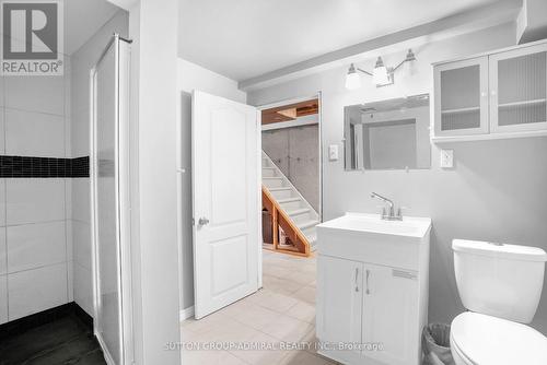 29 Roman Crescent, Brantford, ON - Indoor Photo Showing Bathroom