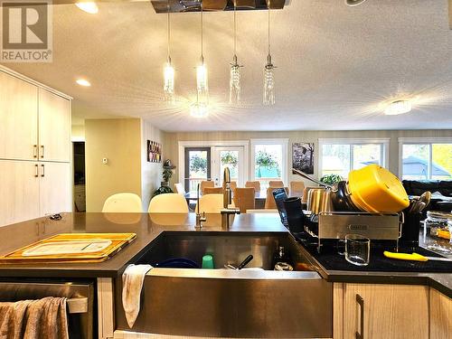 6585 Frenkel Road, Prince George, BC - Indoor Photo Showing Kitchen