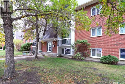 42 19 Centennial Street, Regina, SK - Outdoor