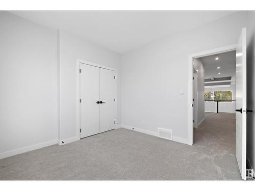 20928 26 Av Nw, Edmonton, AB - Indoor Photo Showing Other Room