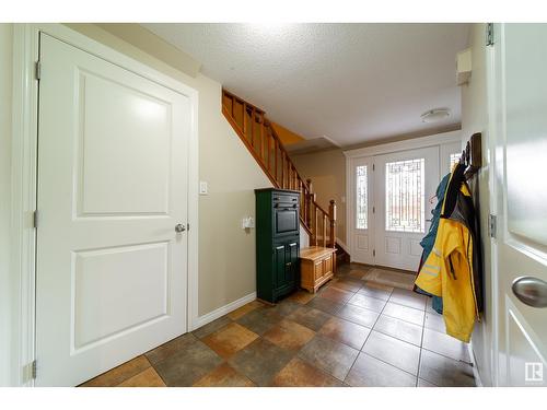 15006 Rio Terrace Dr Nw, Edmonton, AB - Indoor Photo Showing Other Room