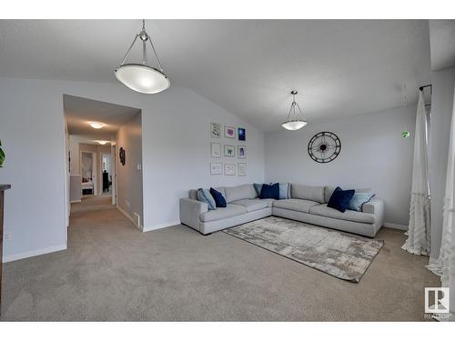 7819 173 Av Nw, Edmonton, AB - Indoor Photo Showing Living Room