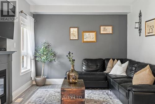 1536 Coldstream Drive, Oshawa (Taunton), ON - Indoor Photo Showing Living Room With Fireplace