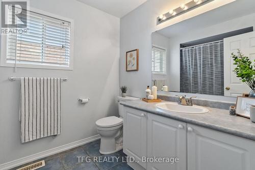 1536 Coldstream Drive, Oshawa (Taunton), ON - Indoor Photo Showing Bathroom