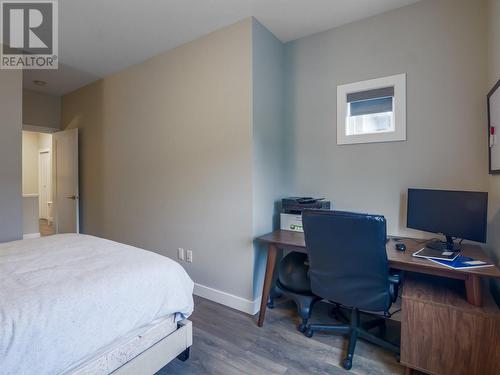 522 Edmonton Avenue Unit# 104, Penticton, BC - Indoor Photo Showing Bedroom