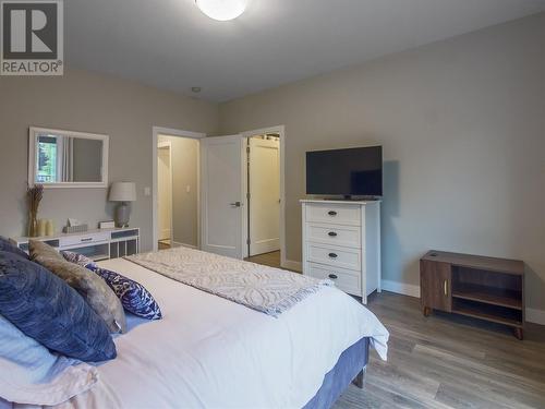 522 Edmonton Avenue Unit# 104, Penticton, BC - Indoor Photo Showing Bedroom