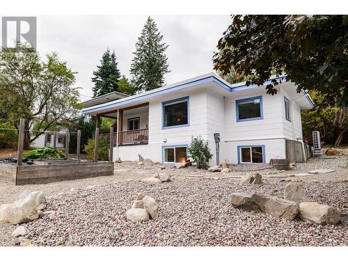 504 Seventh  Street, Nelson, BC - Outdoor