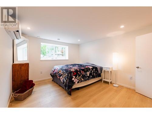 504 Seventh  Street, Nelson, BC - Indoor Photo Showing Bedroom