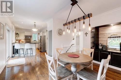 1227 Lockhart Road, Burlington, ON - Indoor Photo Showing Dining Room