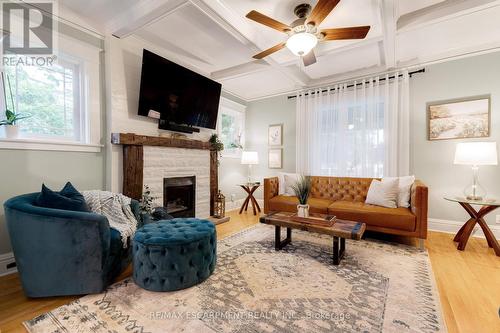 1227 Lockhart Road, Burlington, ON - Indoor Photo Showing Living Room With Fireplace