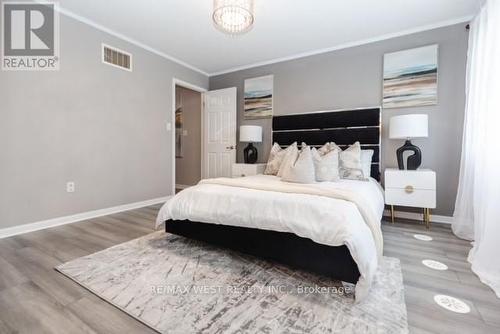 25 Ashen Tree Lane, Brampton, ON - Indoor Photo Showing Bedroom