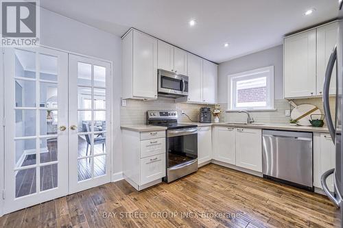 25 Yarrow Road, Toronto, ON - Indoor Photo Showing Kitchen With Upgraded Kitchen