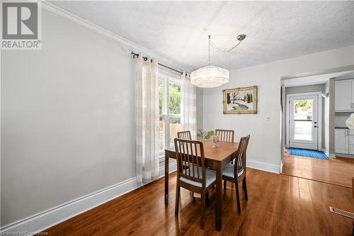 271 Carlisle Road, Hamilton, ON - Indoor Photo Showing Dining Room