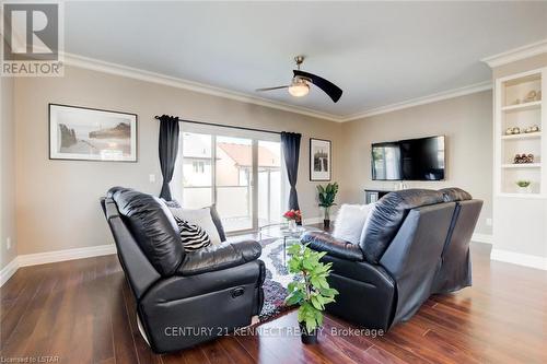 86 - 1850 Beaverbrook Avenue, London, ON - Indoor Photo Showing Living Room