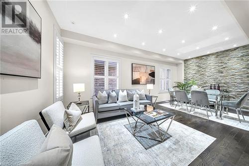 41 Bucksaw Street Street, Brampton, ON - Indoor Photo Showing Living Room