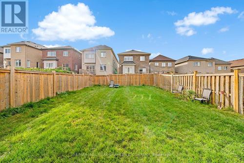 10 John Moore Road, East Gwillimbury, ON - Outdoor With Backyard