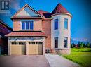 277 Gibson Circle, Bradford West Gwillimbury, ON  - Outdoor With Facade 