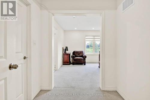 277 Gibson Circle, Bradford West Gwillimbury, ON - Indoor Photo Showing Other Room