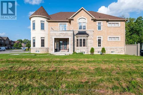 277 Gibson Circle, Bradford West Gwillimbury, ON - Outdoor With Facade