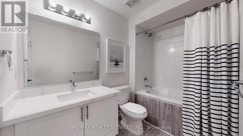 256 Inspire Boulevard, Brampton, ON - Indoor Photo Showing Bathroom