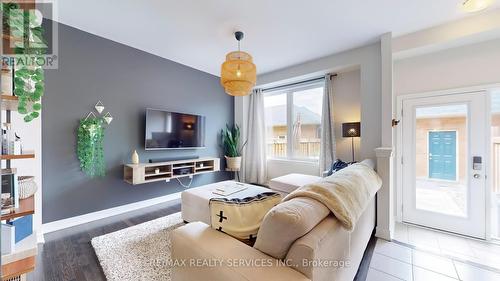 256 Inspire Boulevard, Brampton, ON - Indoor Photo Showing Other Room