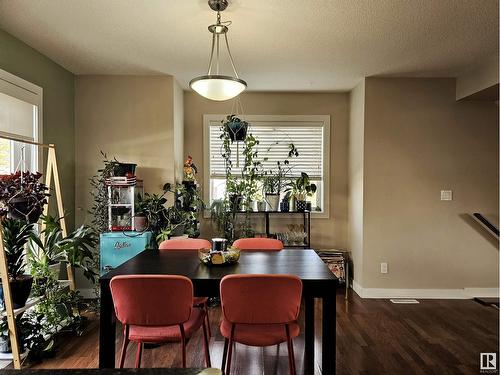 #12 13810 166 Av Nw, Edmonton, AB - Indoor Photo Showing Dining Room