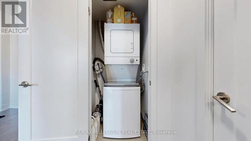 2012 - 2550 Simcoe Street, Oshawa, ON - Indoor Photo Showing Laundry Room