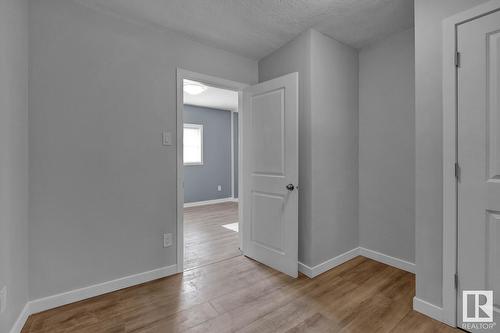 13504 66 St Nw, Edmonton, AB - Indoor Photo Showing Other Room