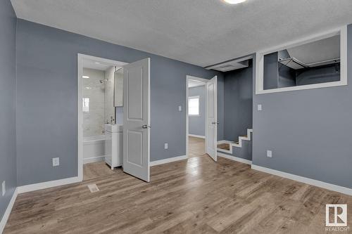 13504 66 St Nw, Edmonton, AB - Indoor Photo Showing Other Room