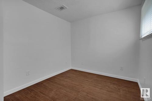 13504 66 St Nw, Edmonton, AB - Indoor Photo Showing Other Room