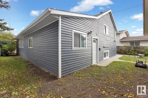 13504 66 St Nw, Edmonton, AB - Outdoor