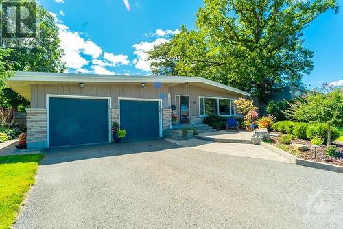 466 Crestview Road, Ottawa, ON - Outdoor