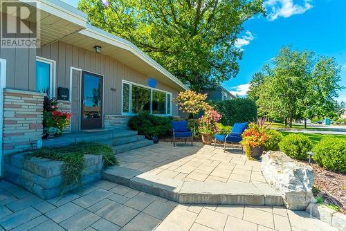 466 Crestview Road, Ottawa, ON - Outdoor With Deck Patio Veranda