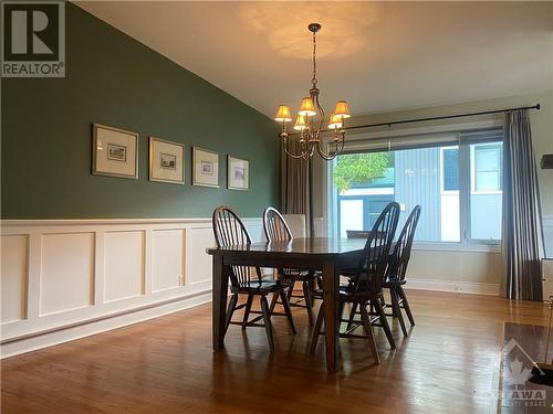 466 Crestview Road, Ottawa, ON - Indoor Photo Showing Dining Room