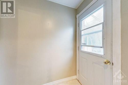 Unit 3 - Den/Mudroom with Laundry in Closet - 55 Ivy Crescent, Ottawa, ON - Indoor Photo Showing Other Room